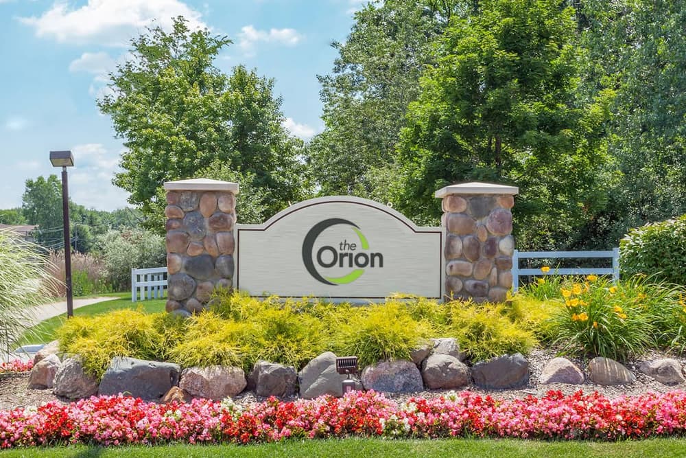 the-orion-apartments-in-orion-michigan-1